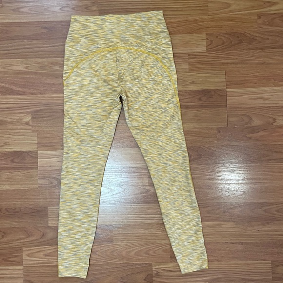 Outdoor Voices Flow Freeform 7/8 Leggings Sunset Yellow/Gray Workout Gym Medium - Picture 5 of 12
